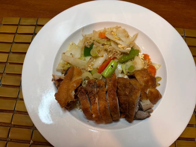 Pad Bamee.