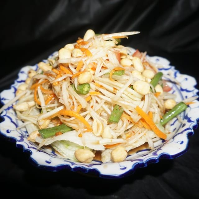 Som Tum Salad.