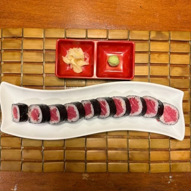 Tekka Roll**.