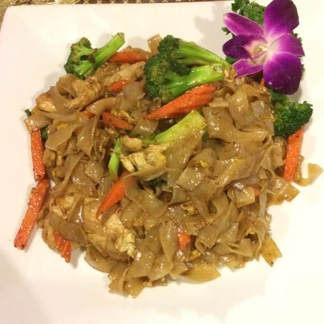 Pad See-ew.